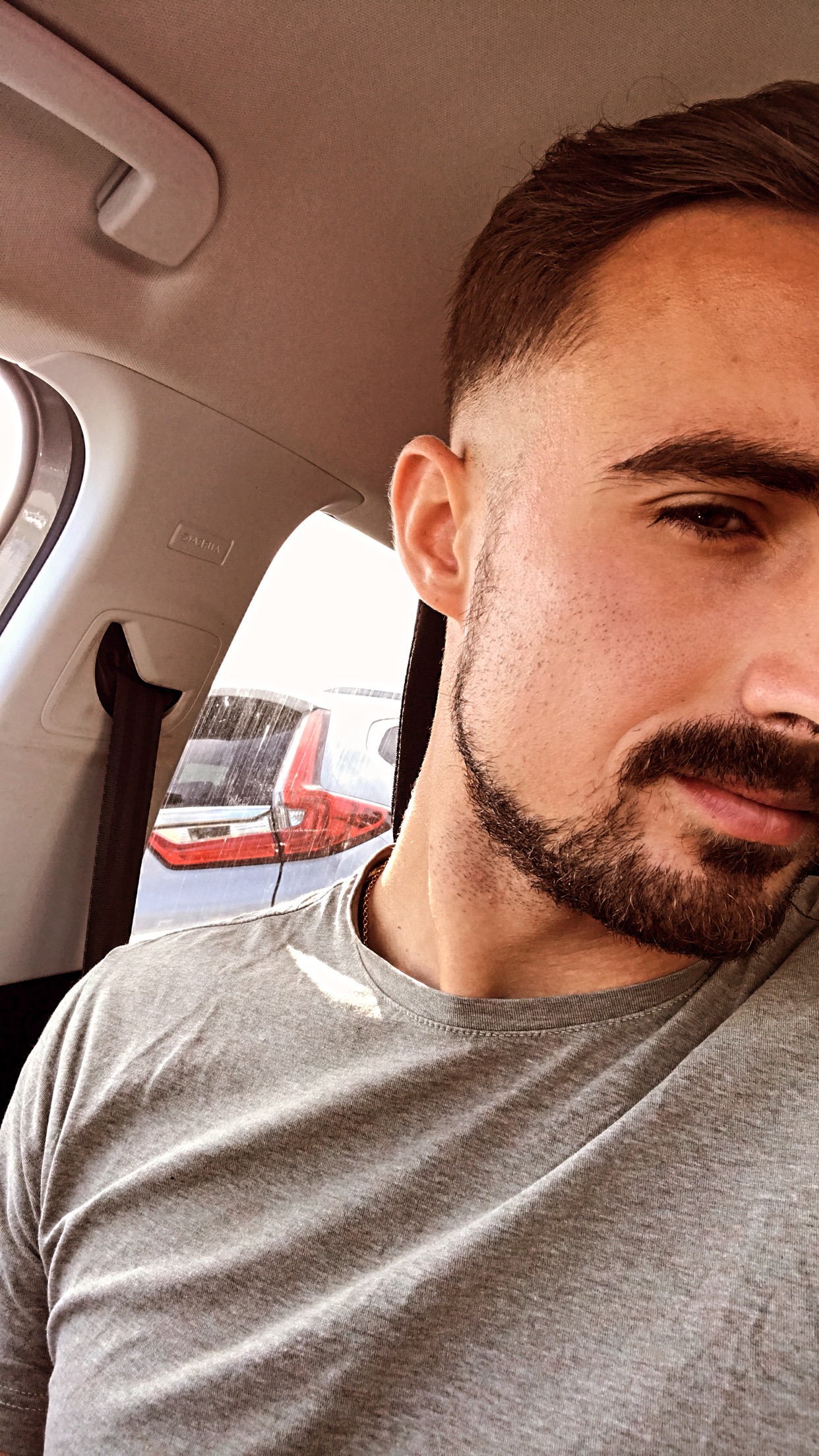 Trung - Saint-Thomas-de-Courceriers - Mayenne | Rencontre gay