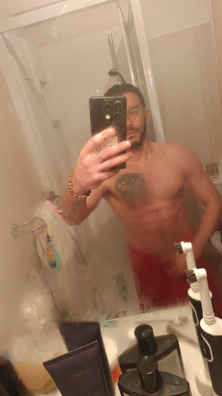 Annunziato - LaChapelle-Saint-Laud - Maine-et-Loire | Rencontre gay