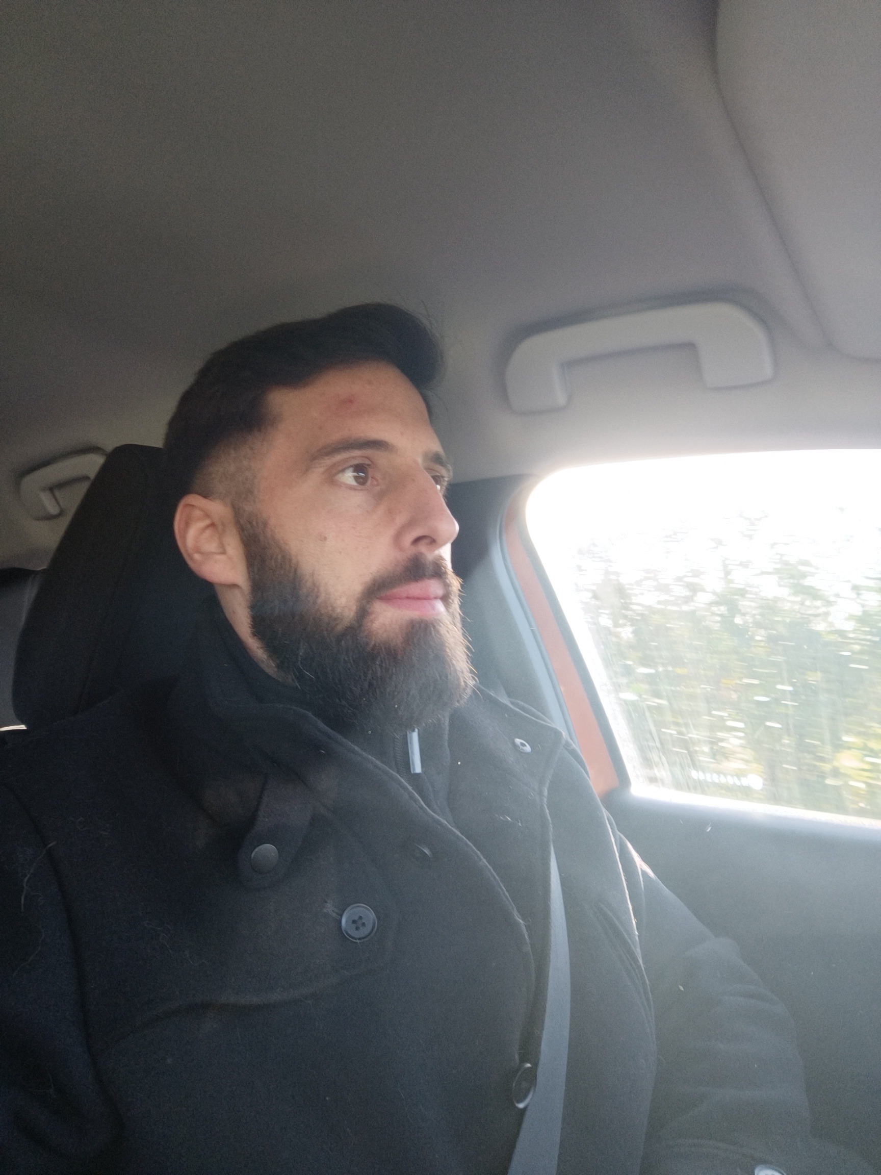 Arcade - Parennes - Sarthe | Rencontre gay