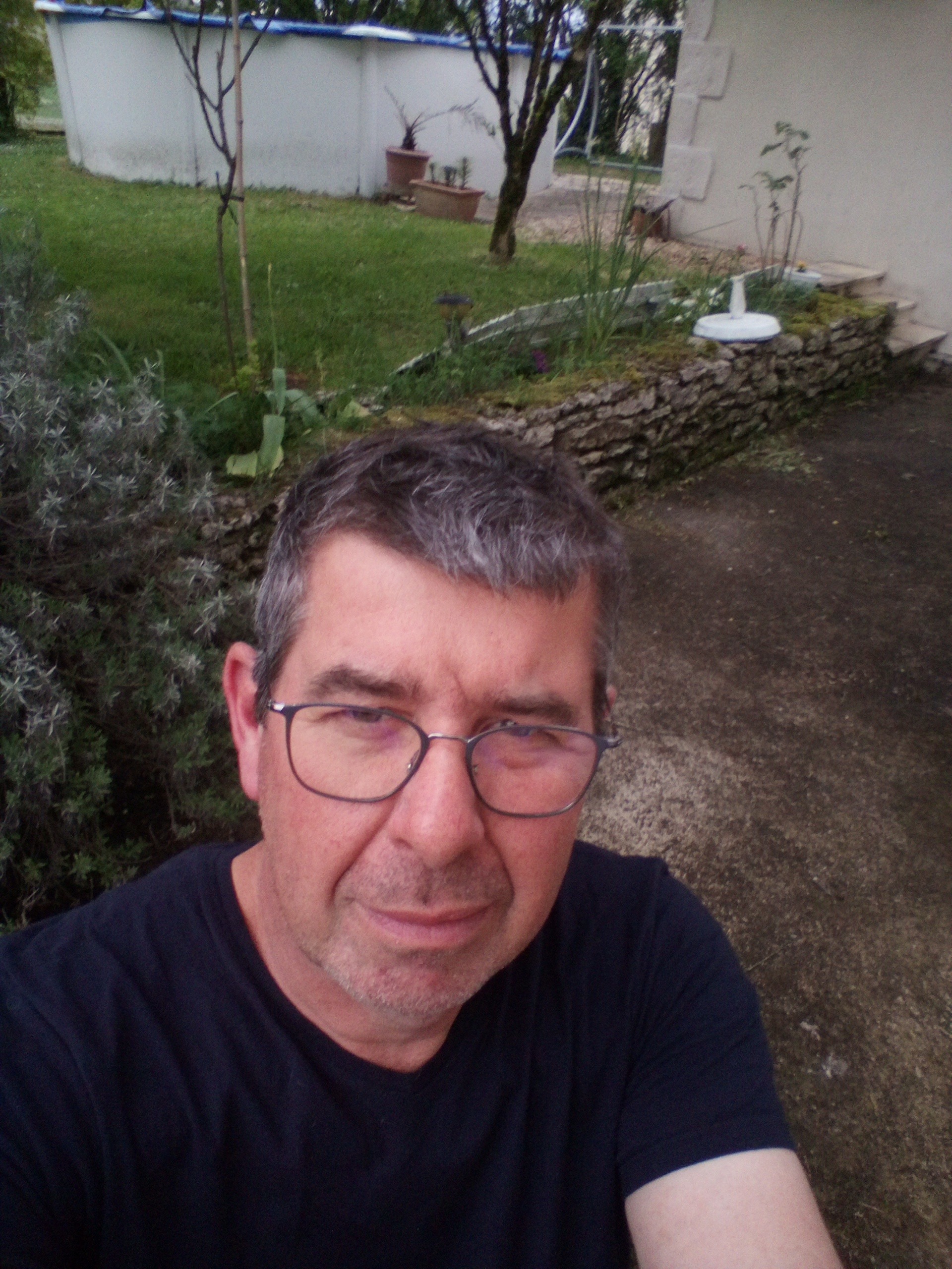 Sanka - Saint-Michel-de-Chavaignes - Sarthe | Rencontre gay