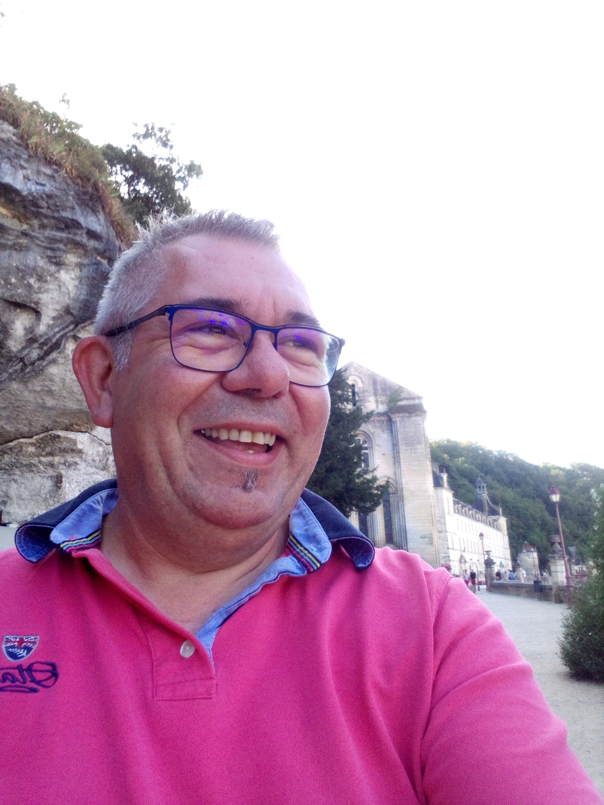 Khan - Saint-Pavace - Sarthe | Rencontre gay