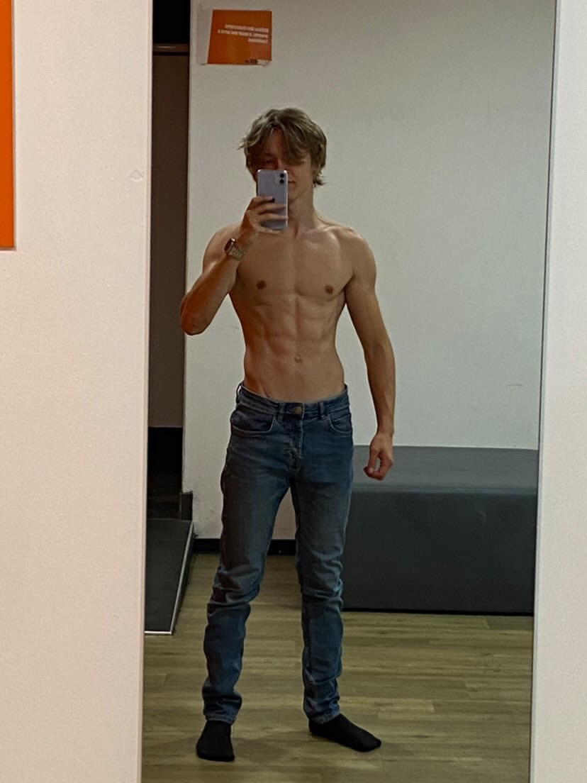 Guilliane - Aubigny-LesClouzeaux - Vendée | Rencontre gay