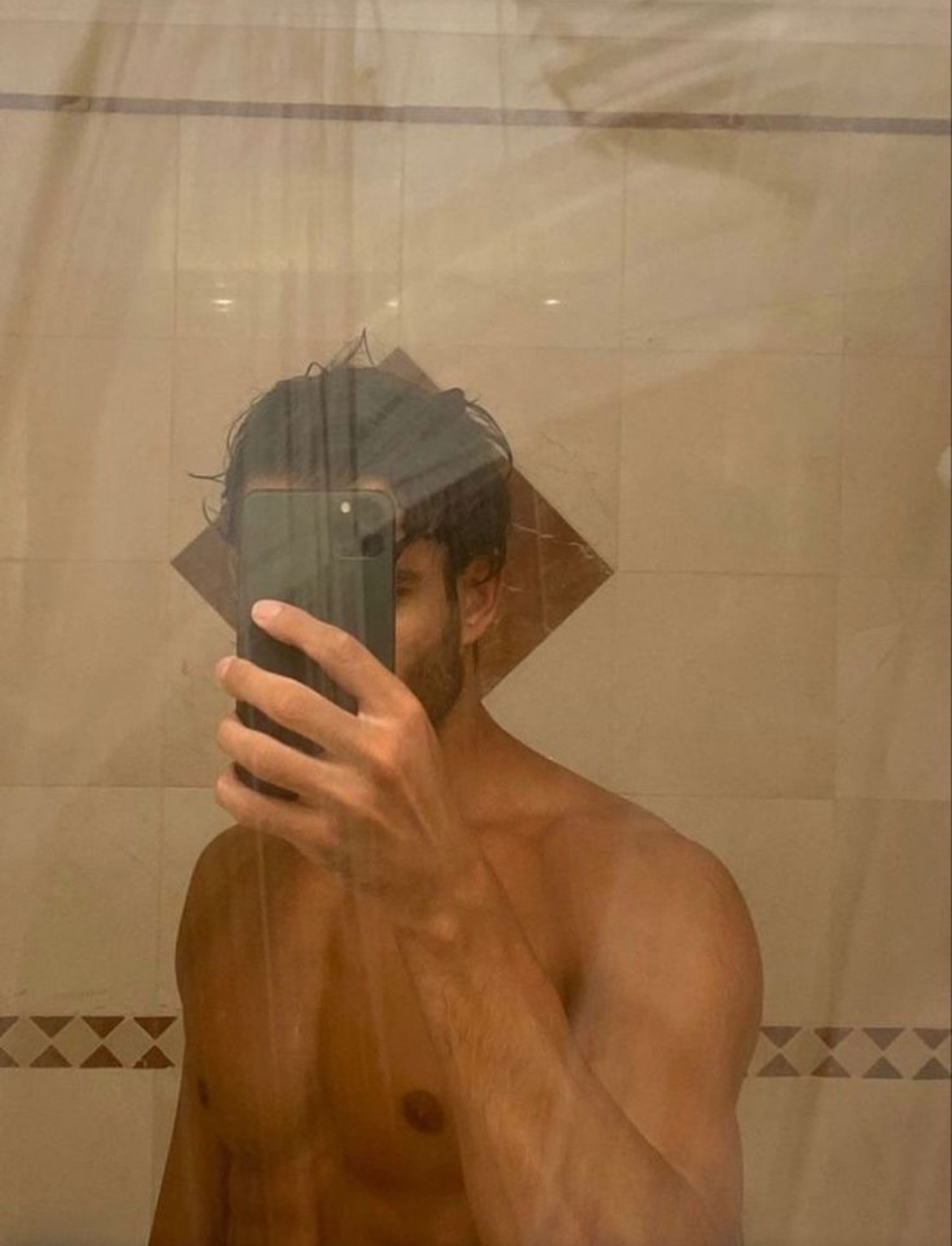 Stony - LaCroixille - Mayenne | Rencontre gay