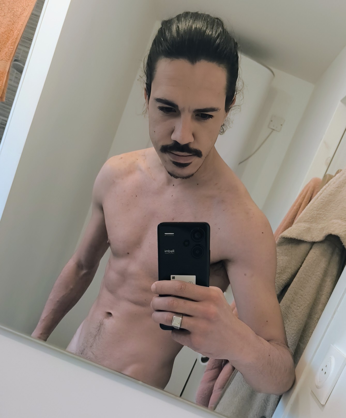 Aoued - Saint-Aubin-Fosse-Louvain - Mayenne | Rencontre gay