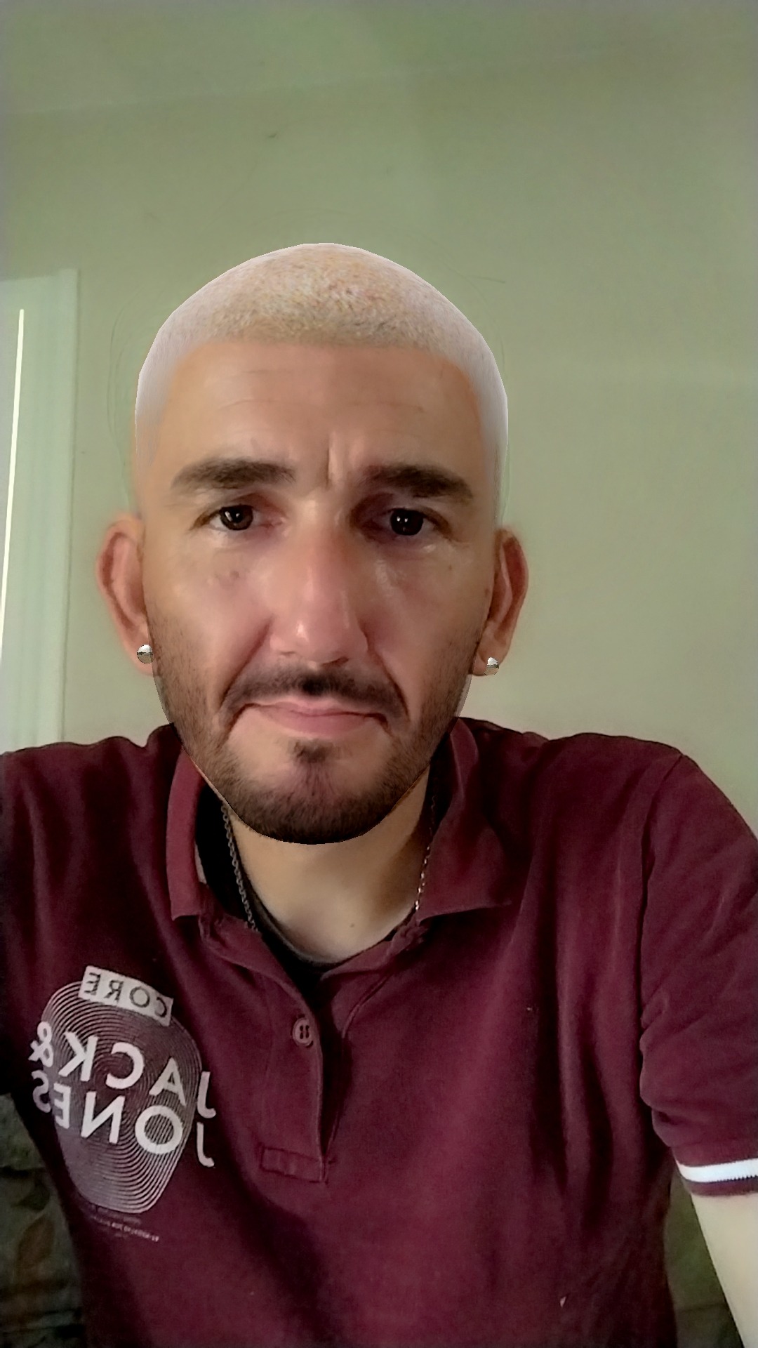 Brandone - Hardanges - Mayenne | Rencontre gay