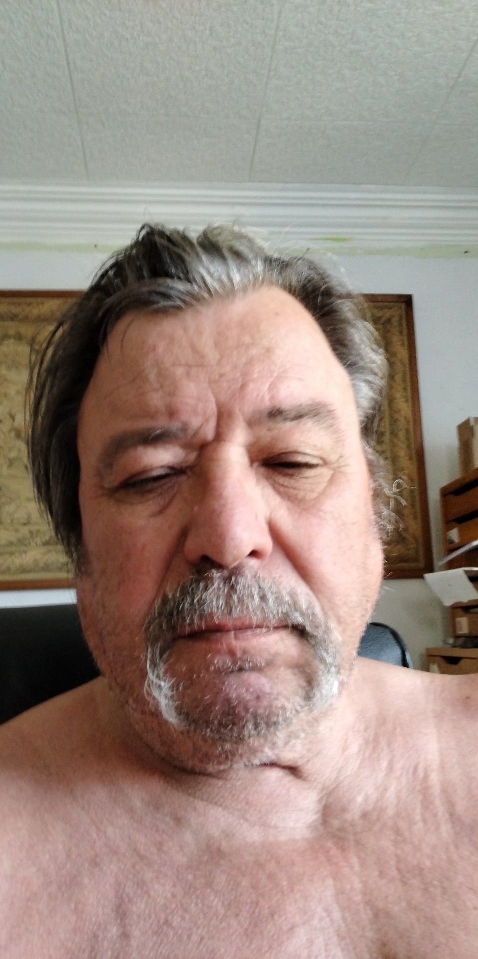 Jordany - Saint-Mars-sur-la-Futaie - Mayenne | Rencontre gay