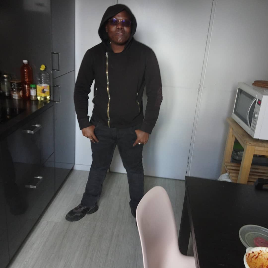 Lais - Maigné - Sarthe | Rencontre gay