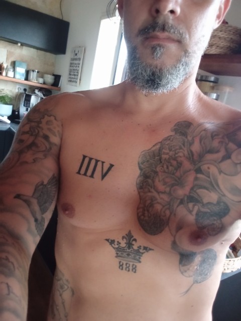 Herminio - Givrand - Vendée | Rencontre gay